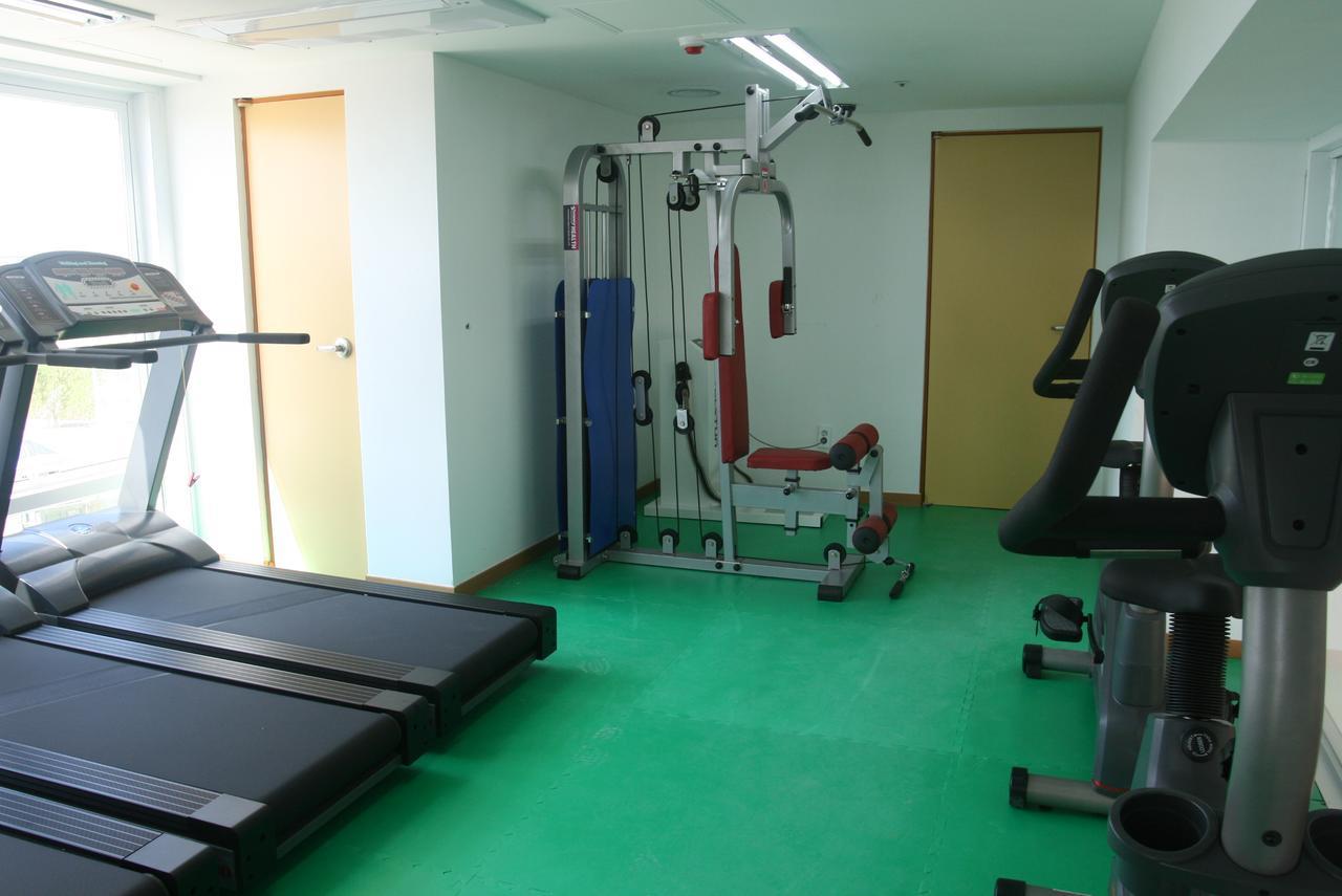 Gunsan Apple Tree Hotel ภายนอก รูปภาพ